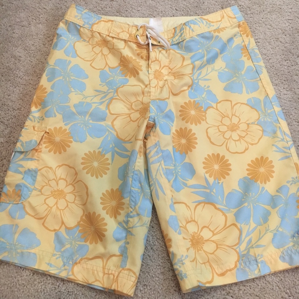 Flower women’s board shorts